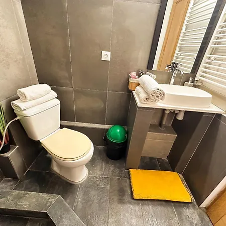 Apartment The Jungle - Modern & Free Parking *